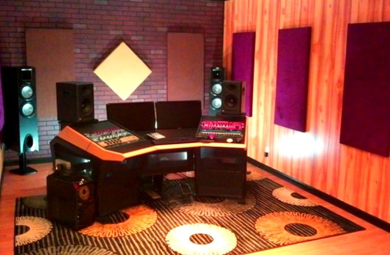 Mixing studio audio effetcs
